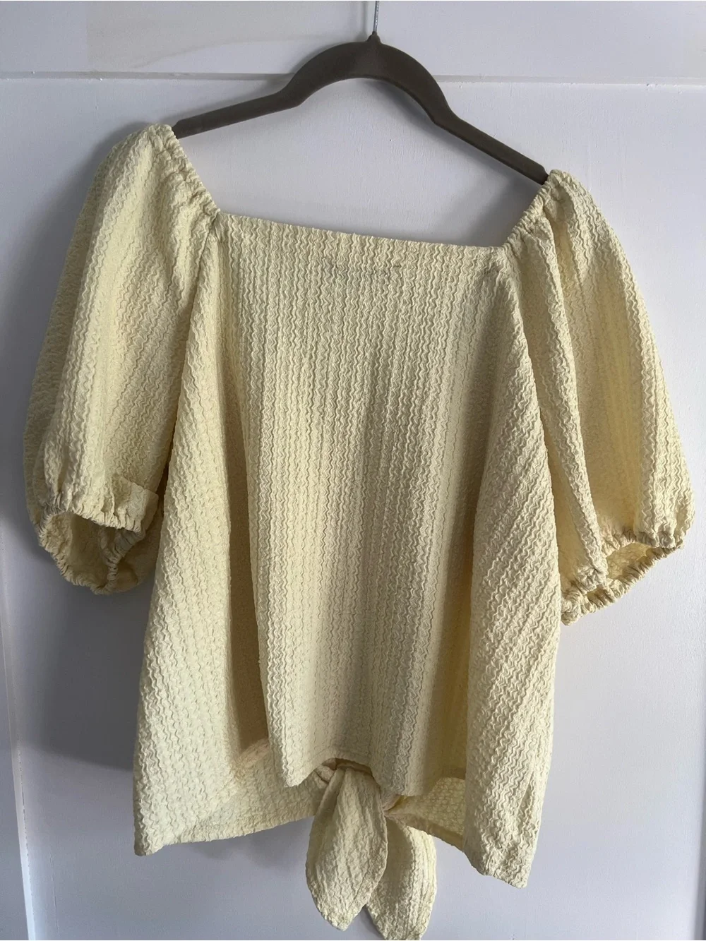 Loft Pale Yellow Puff-Sleeve Tie-Front Top